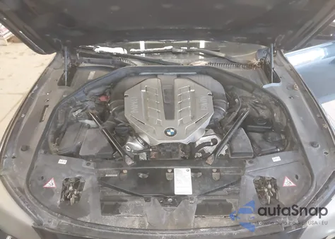 2010 BMW 750Li xDrive из США, поврежденный, VIN WBAKC8C5XAC430864